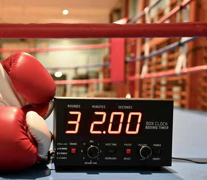 Classic Boxing Round Timer With Built-in Loudspeaker.