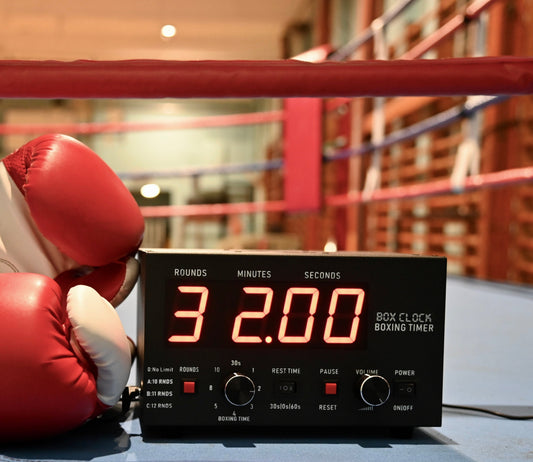 Classic Boxing Round Timer With Built-in Loudspeaker.